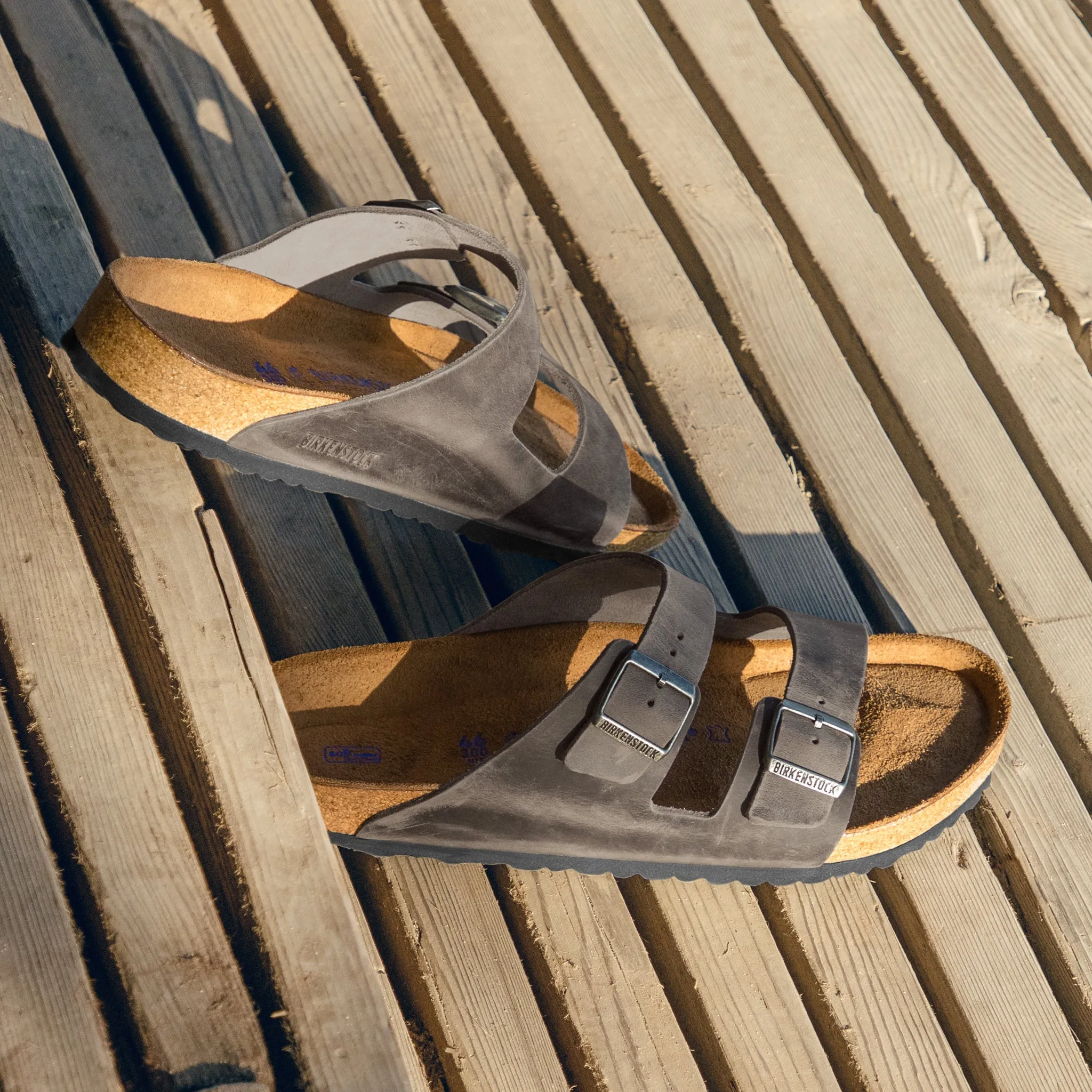 ARIZONA SOFT - IRON - OIL LEATHER
