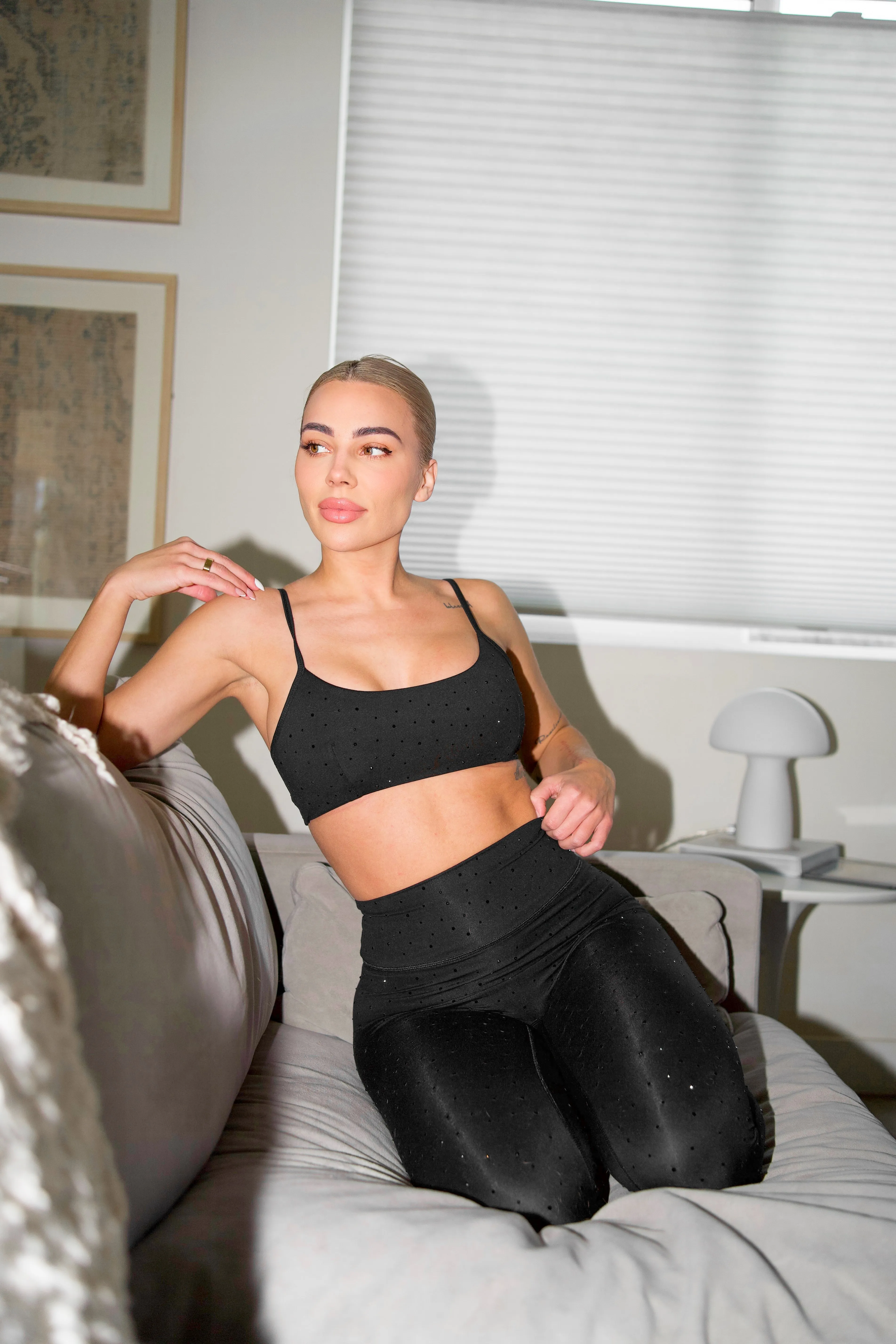 Bay Bra V2 - Black Gem