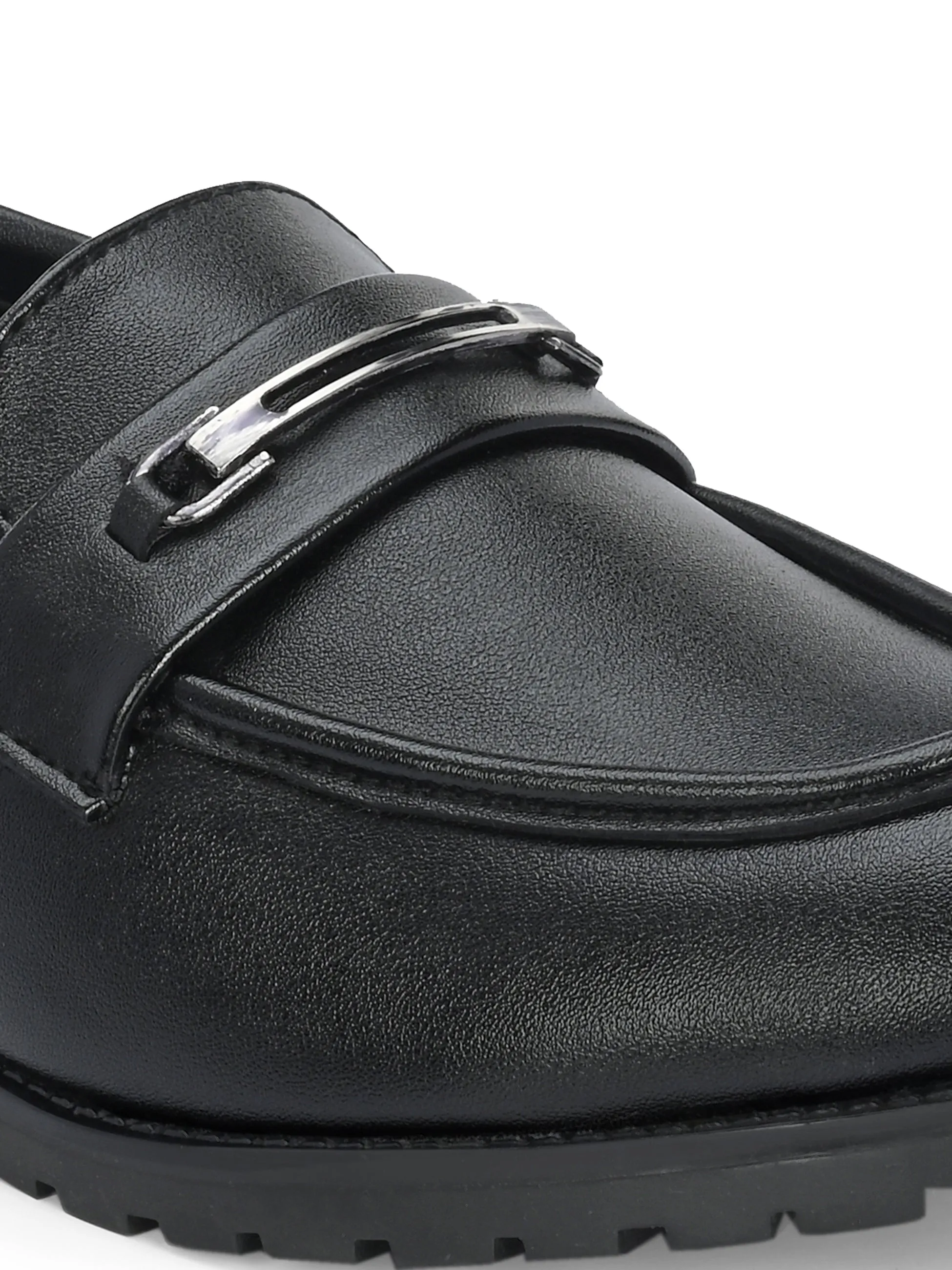 CARLO ROMANO BY WASAN BLACK COLOUR VEGAN LEATHER MOCCASIN FOR MEN