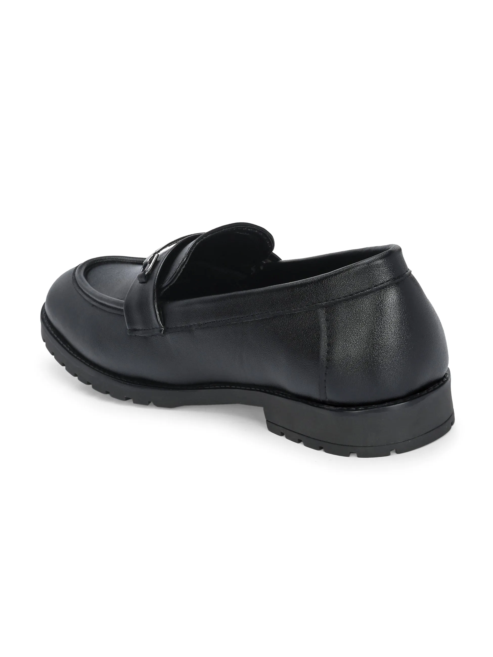 CARLO ROMANO BY WASAN BLACK COLOUR VEGAN LEATHER MOCCASIN FOR MEN