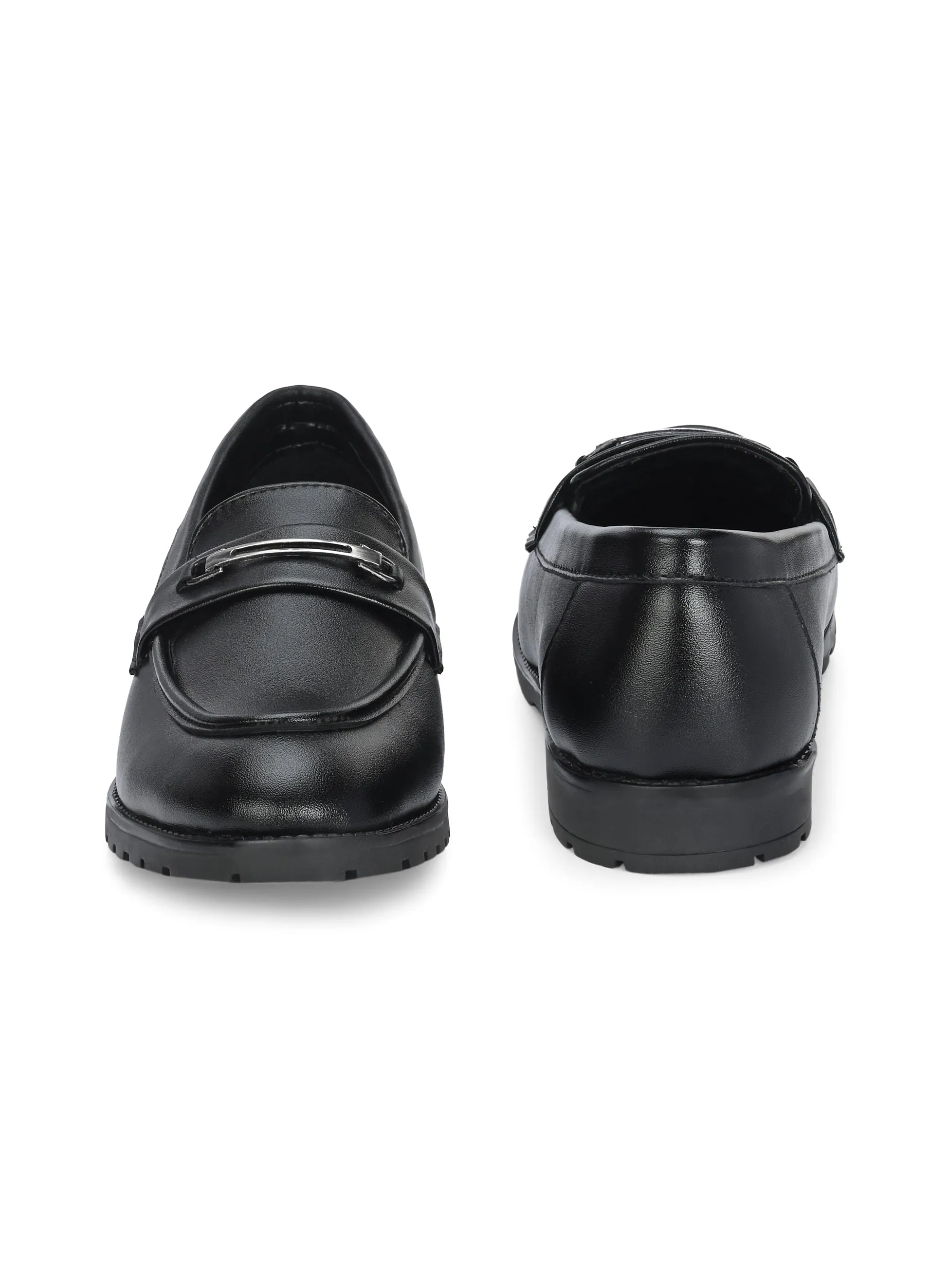 CARLO ROMANO BY WASAN BLACK COLOUR VEGAN LEATHER MOCCASIN FOR MEN