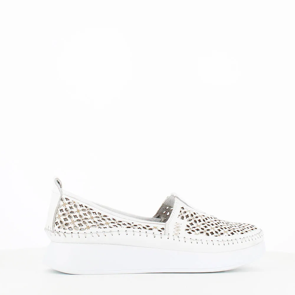 Cinders Edit Summer Slip On Loafer White Comb