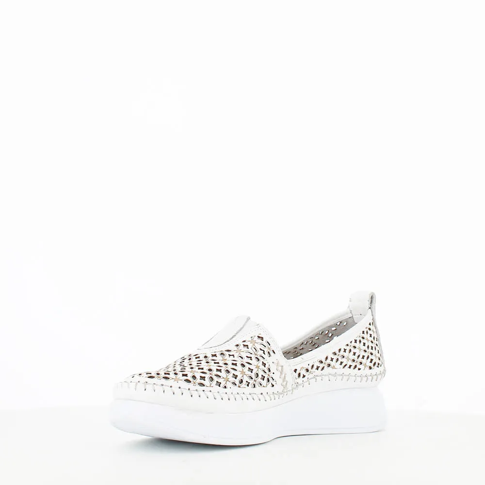 Cinders Edit Summer Slip On Loafer White Comb