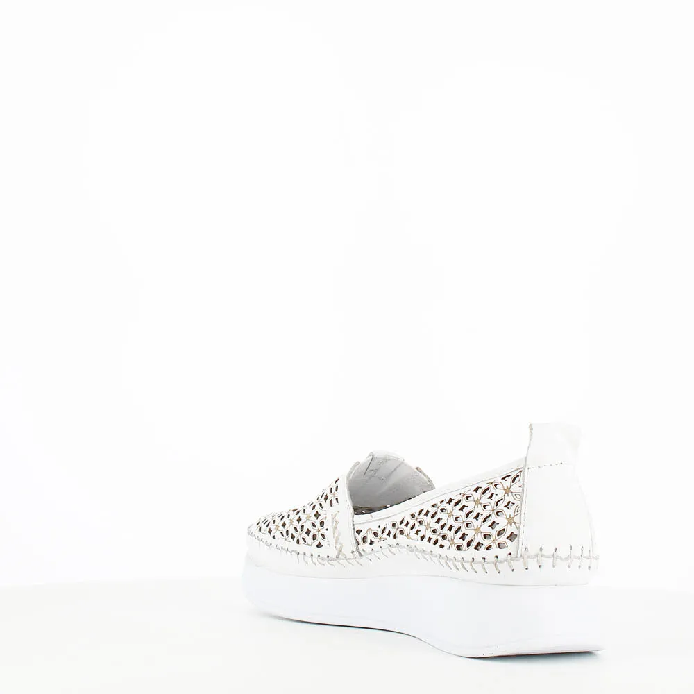 Cinders Edit Summer Slip On Loafer White Comb