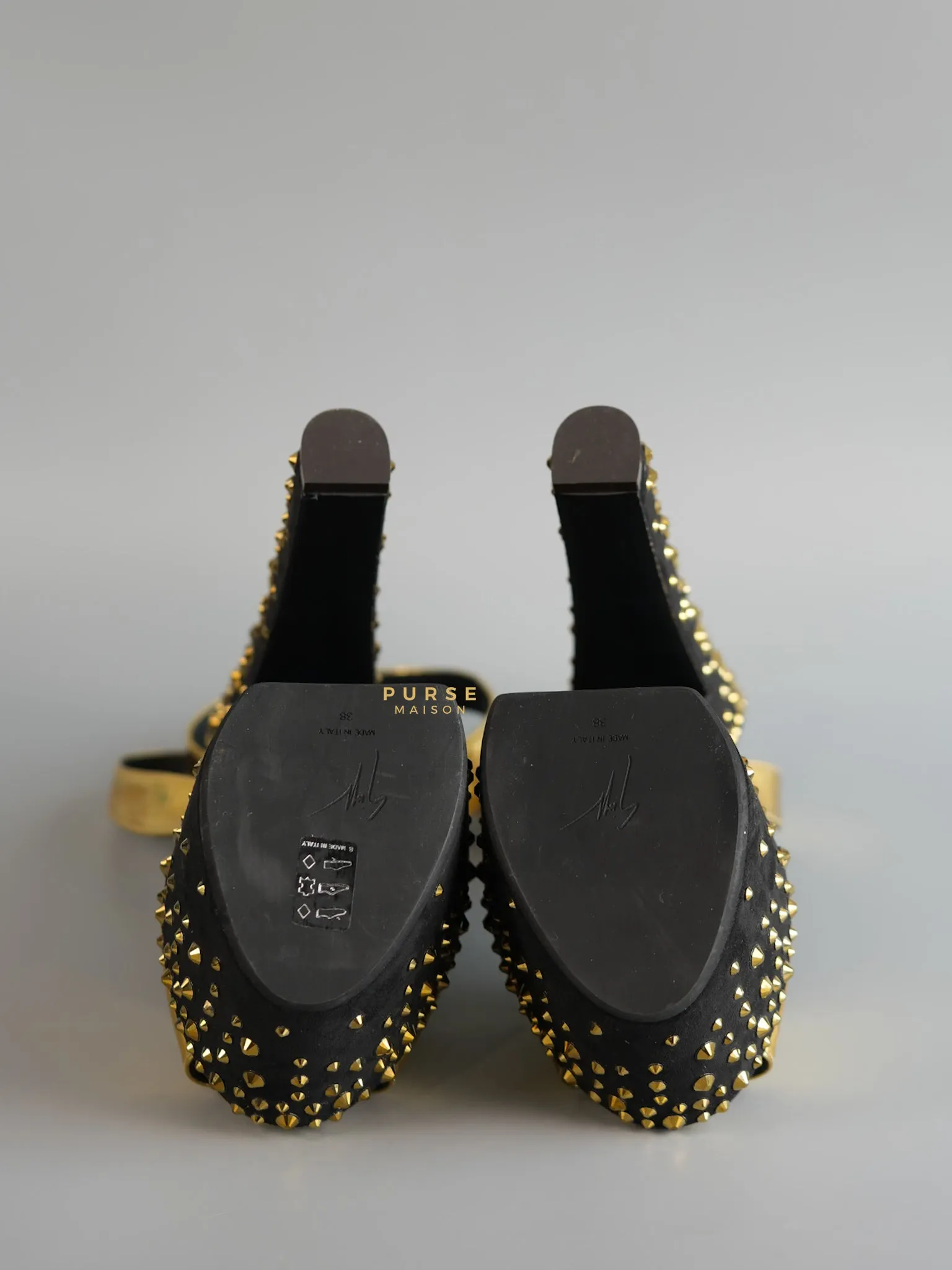 Gold Platform Crystal Stud Chunky Block Heel Sandals Women size 38 (23.9cm)