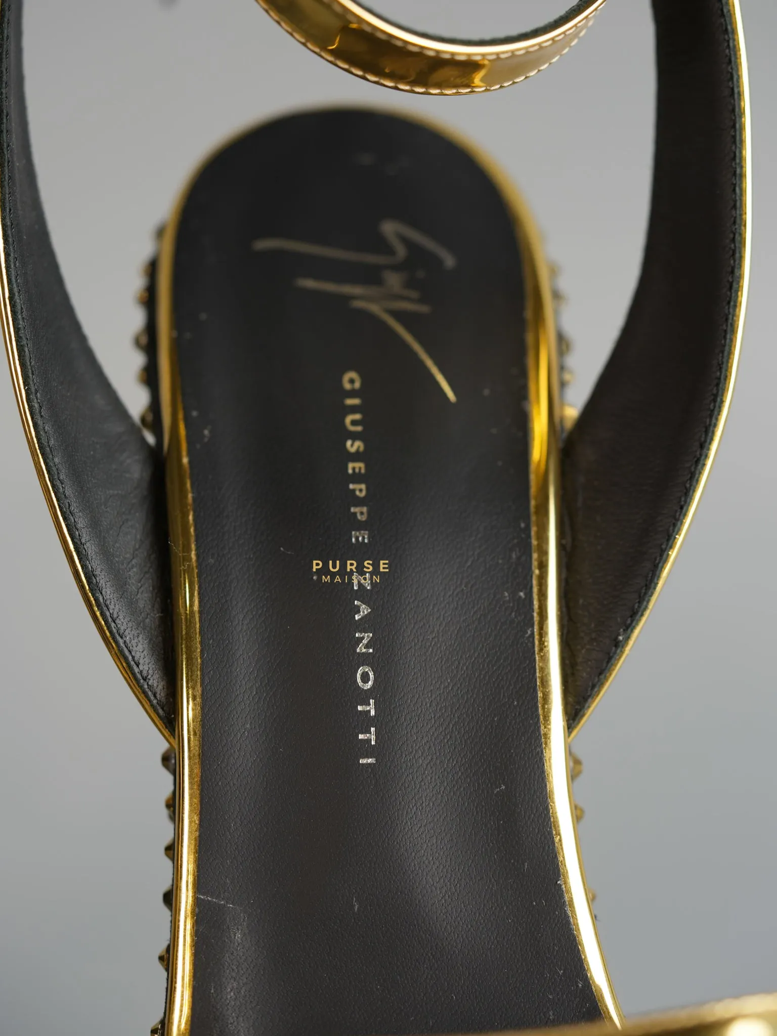 Gold Platform Crystal Stud Chunky Block Heel Sandals Women size 38 (23.9cm)