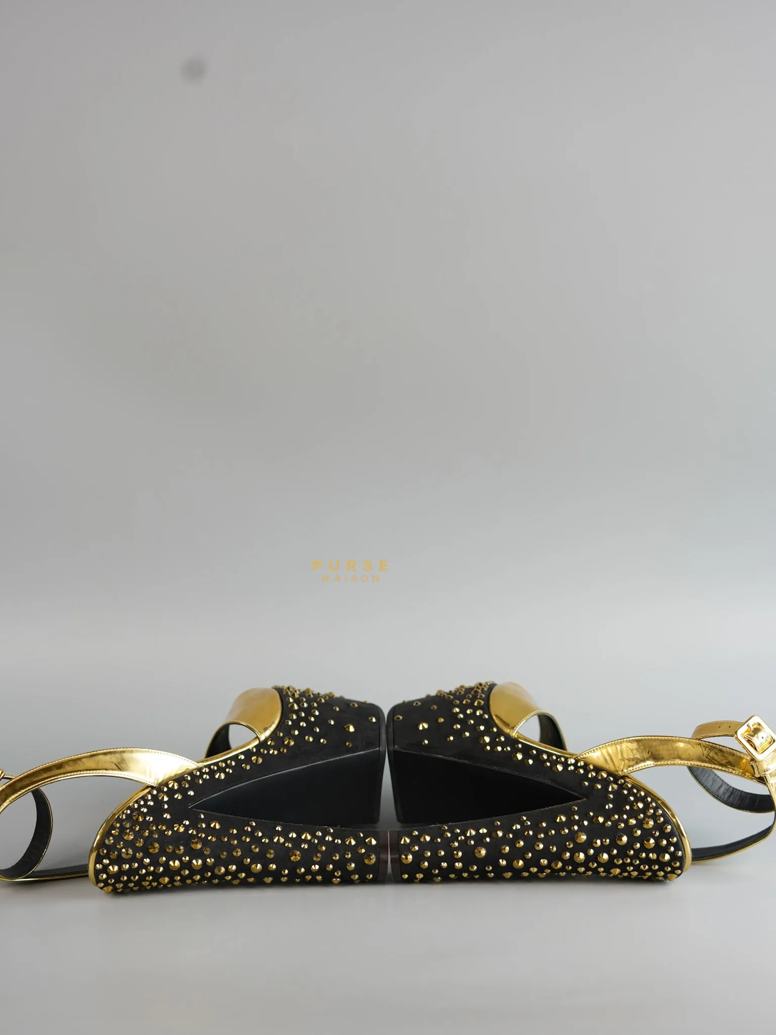 Gold Platform Crystal Stud Chunky Block Heel Sandals Women size 38 (23.9cm)