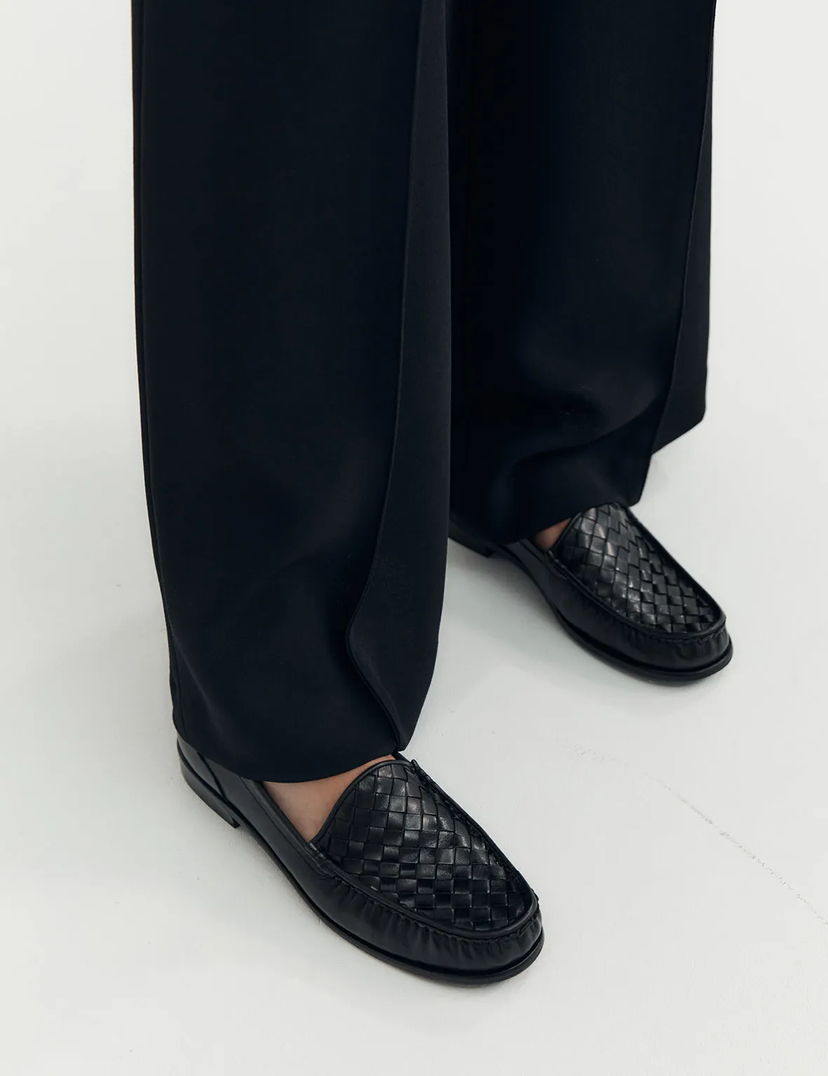 La Tribe | Woven Loafer - Black
