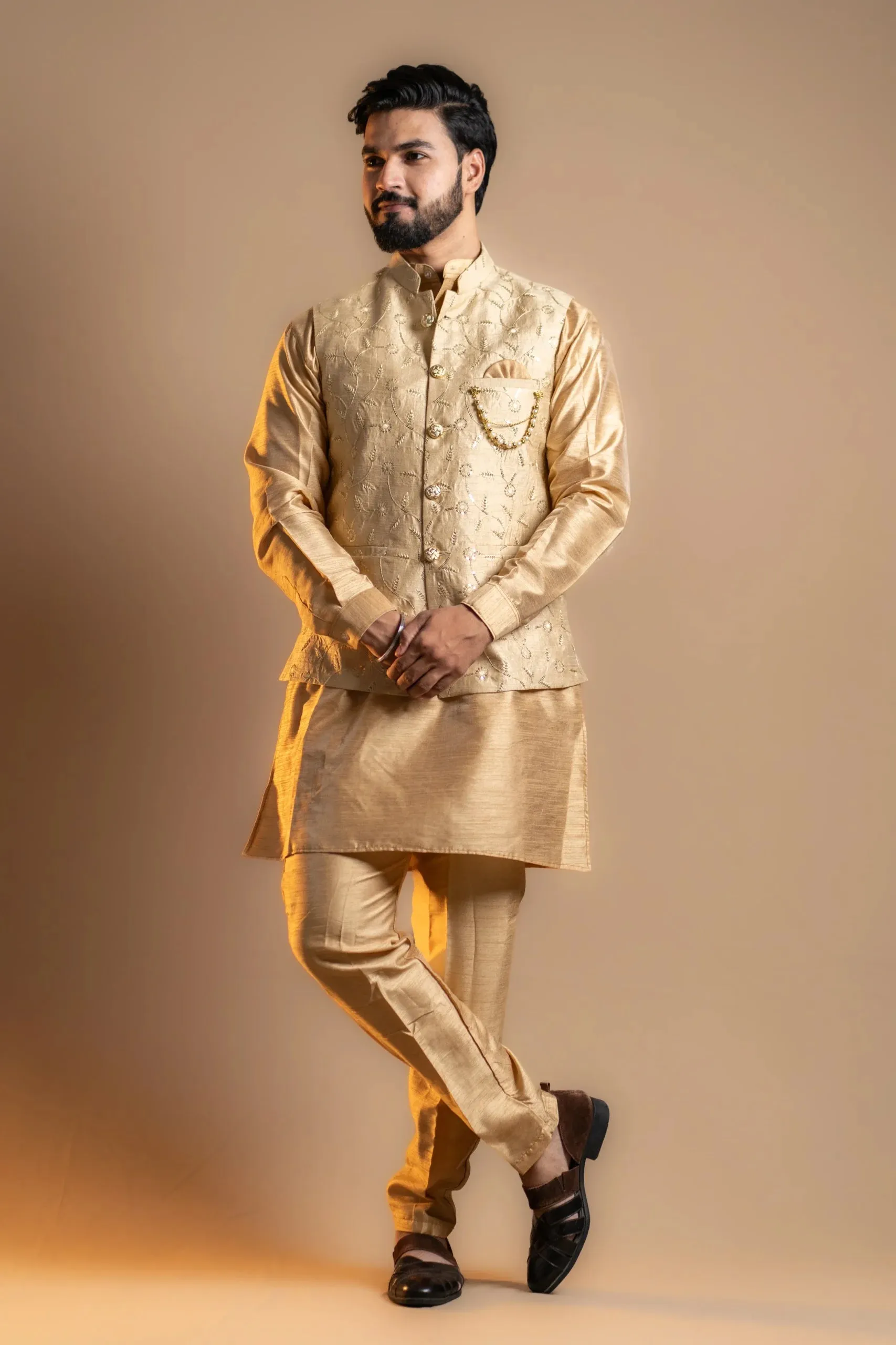 Light Beige Kurta-pajama Set with Koti for Men