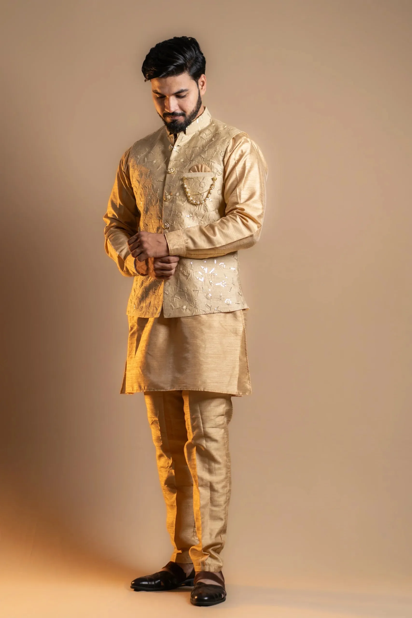 Light Beige Kurta-pajama Set with Koti for Men