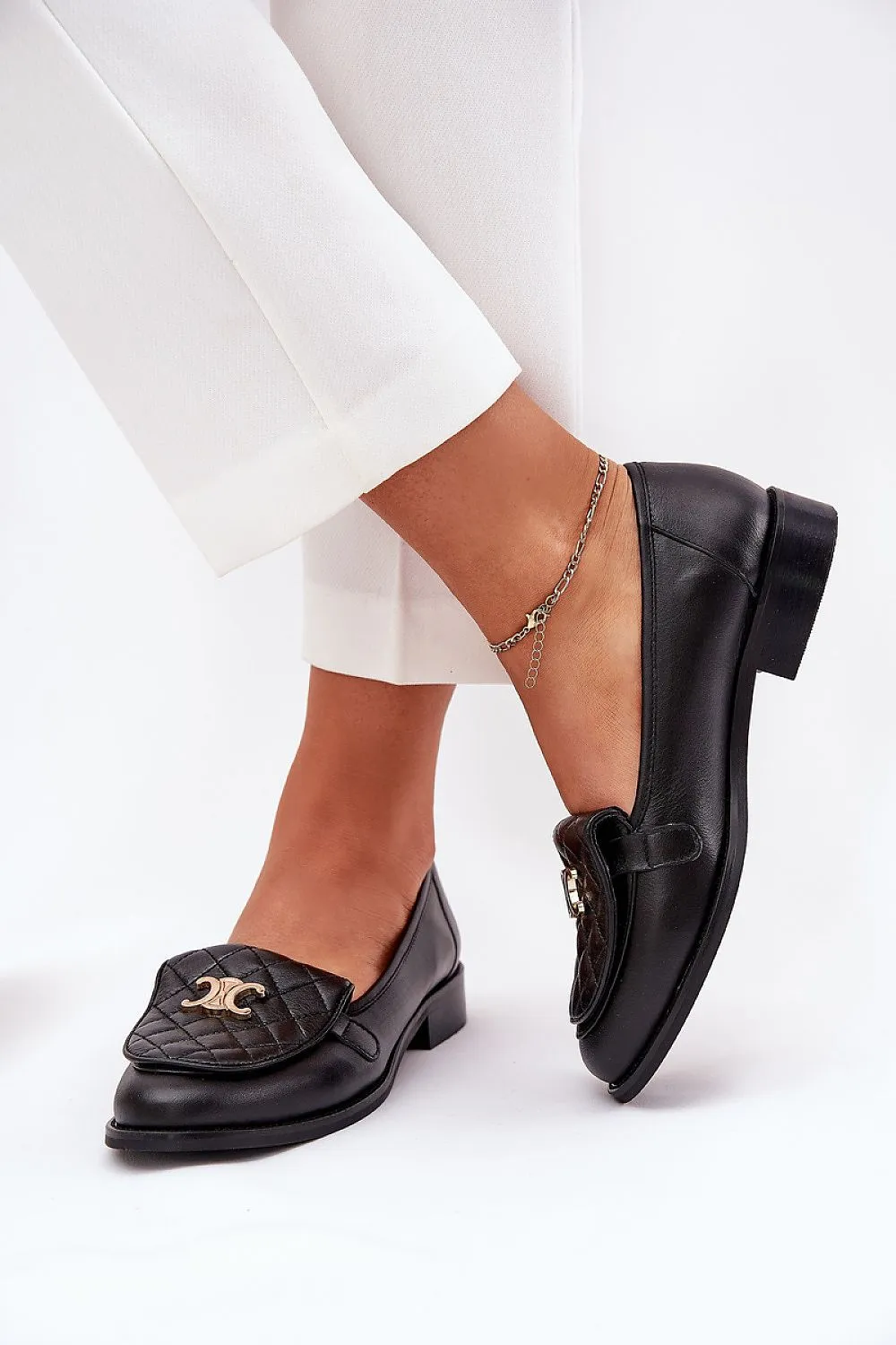 Mocassin Step in style