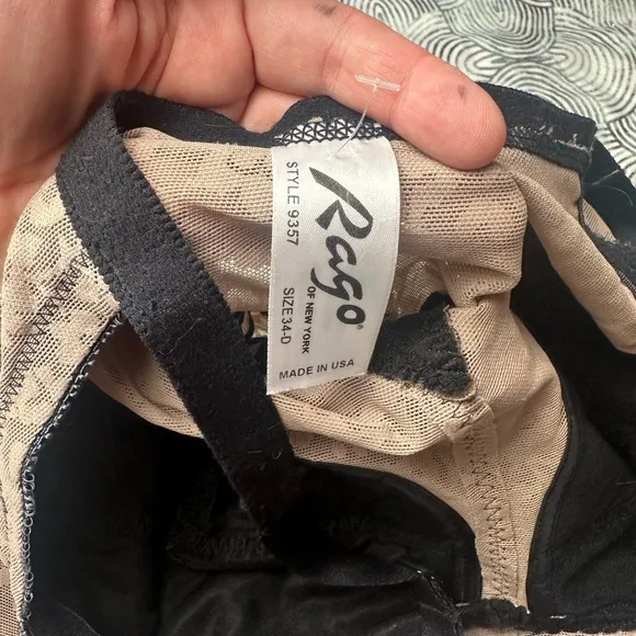 Rago Nude &amp; Black Floral Extra Firm Open Bottom Body Shaper W/Garters NWT 34D
