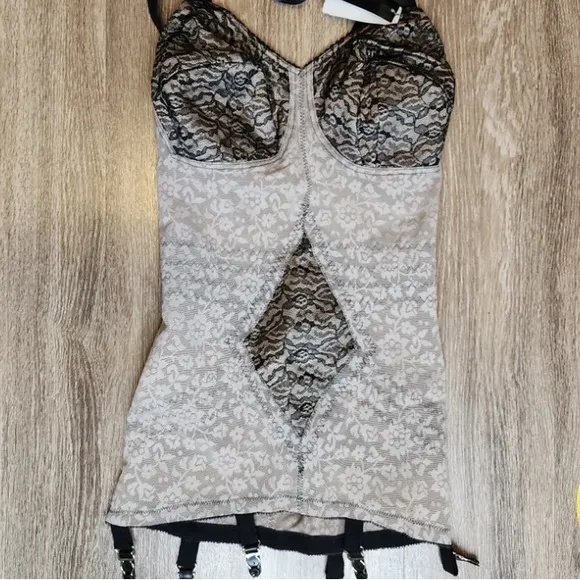 Rago Nude &amp; Black Floral Extra Firm Open Bottom Body Shaper W/Garters NWT 34D