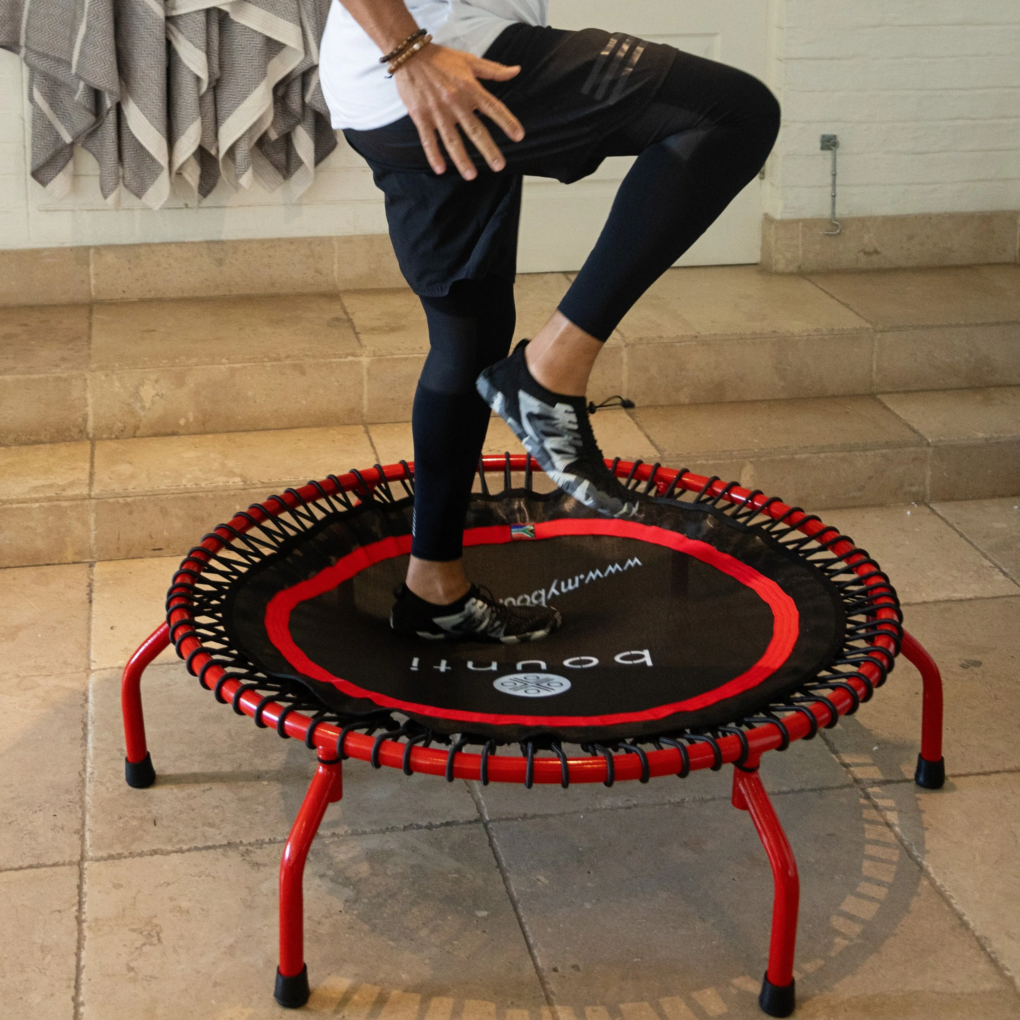 Red Bungee Studio Deluxe (SA made) Red