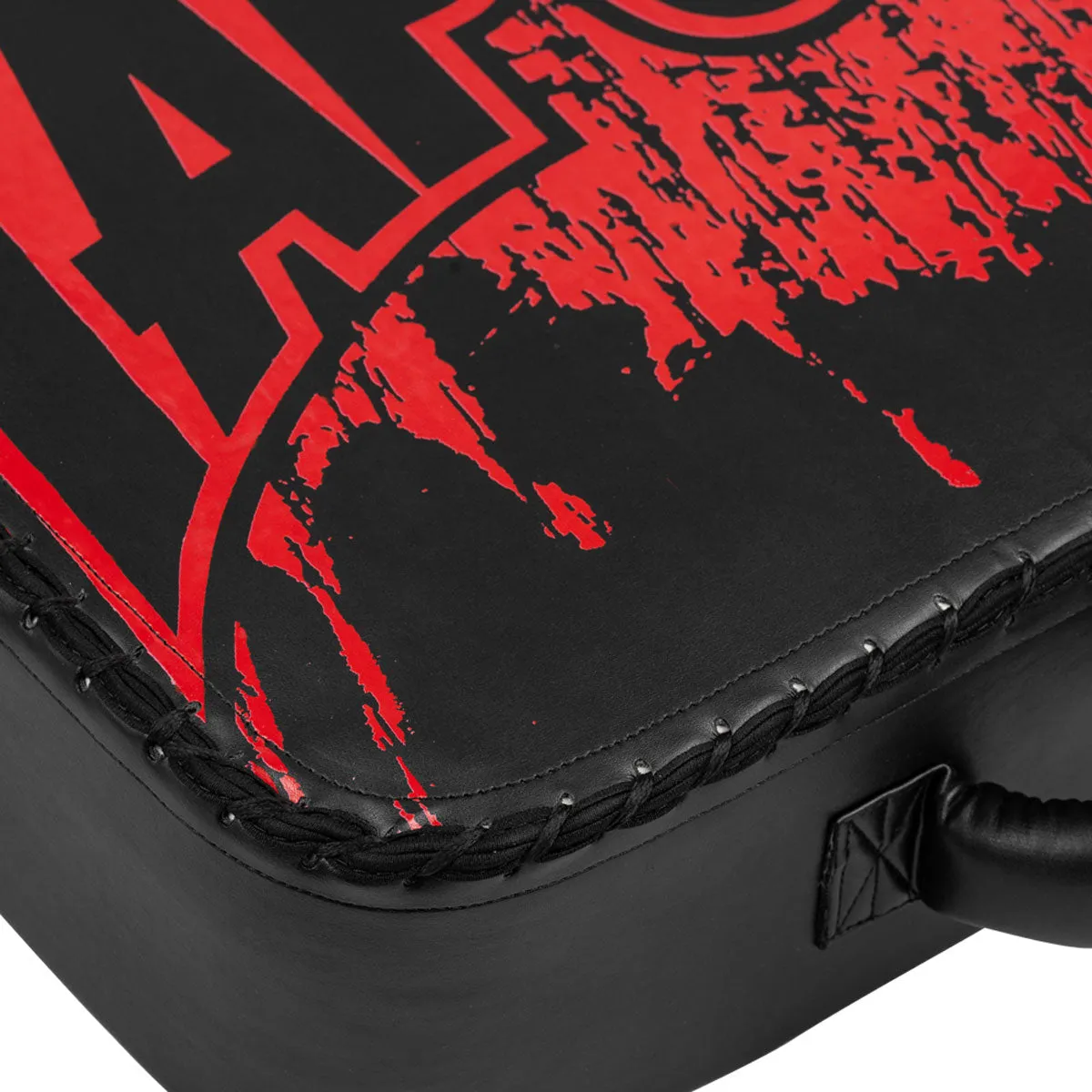 Shield Tapout Huntley Black Red