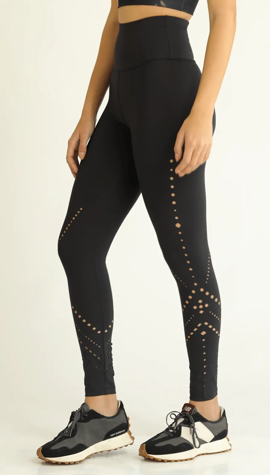 THE LAZER CUT LEGGINGS BLACK